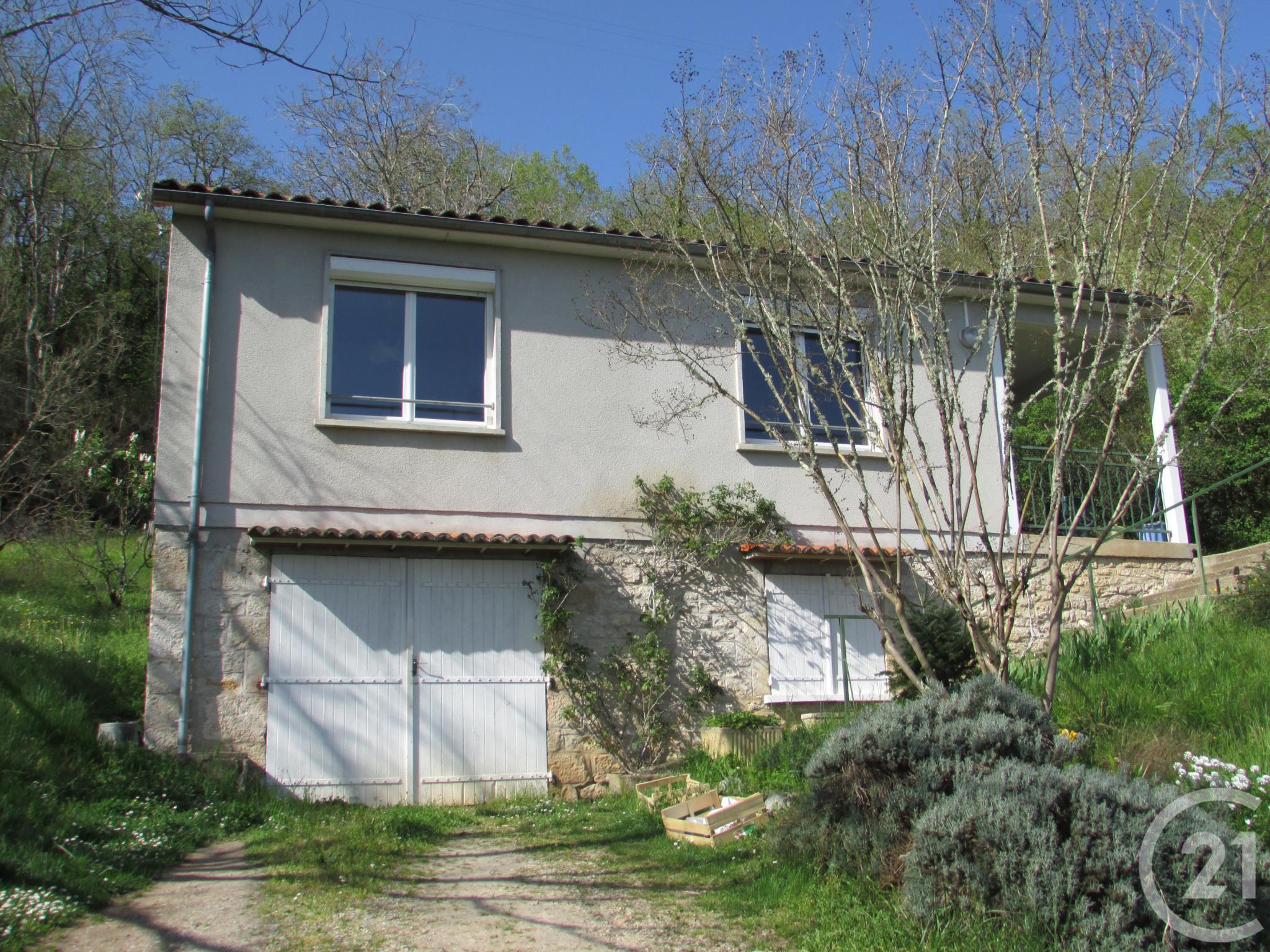 Maison à louer - 3 pièces - 51 m2 - ST SOZY - 46 - MIDI-PYRENEES