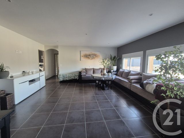 maison à vendre - 8 pièces - 195.0 m2 - LACHAPELLE AUZAC - 46 - MIDI-PYRENEES - Century 21 Cabinet Théron