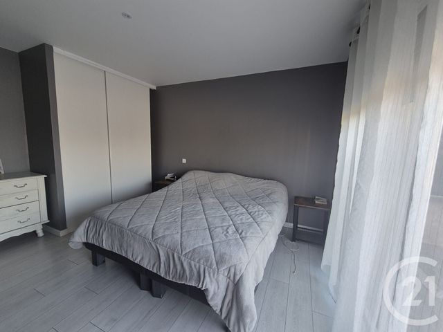 maison à vendre - 8 pièces - 195.0 m2 - LACHAPELLE AUZAC - 46 - MIDI-PYRENEES - Century 21 Cabinet Théron