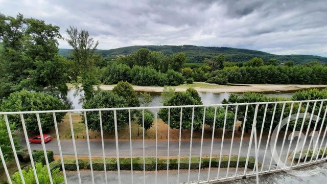 Afficher la photo en grand appartement à vendre - 3 pièces - 80.03 m2 - SOUILLAC - 46 - MIDI-PYRENEES - Century 21 Cabinet Théron
