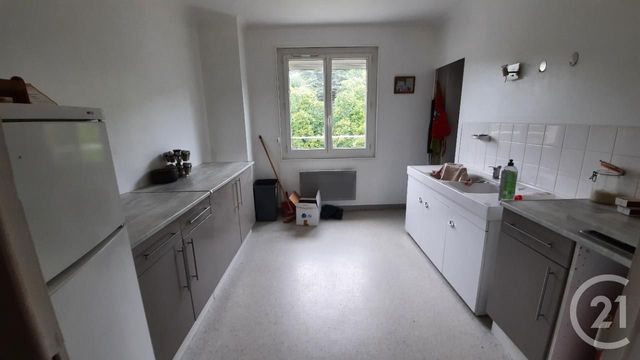 Afficher la photo en grand appartement à vendre - 3 pièces - 80.03 m2 - SOUILLAC - 46 - MIDI-PYRENEES - Century 21 Cabinet Théron