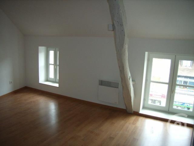 Appartement Duplex à louer - 3 pièces - 63.65 m2 - SOUILLAC - 46 - MIDI-PYRENEES - Century 21 Cabinet Théron