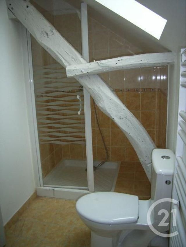 Appartement Duplex à louer - 3 pièces - 63.65 m2 - SOUILLAC - 46 - MIDI-PYRENEES - Century 21 Cabinet Théron