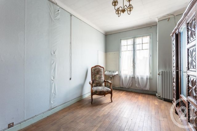 maison à vendre - 7 pièces - 214.39 m2 - SOUILLAC - 46 - MIDI-PYRENEES - Century 21 Cabinet Théron maison à vendre - 7 pièces - 214.39 m2 - SOUILLAC - 46 - MIDI-PYRENEES - Century 21 Cabinet Théron