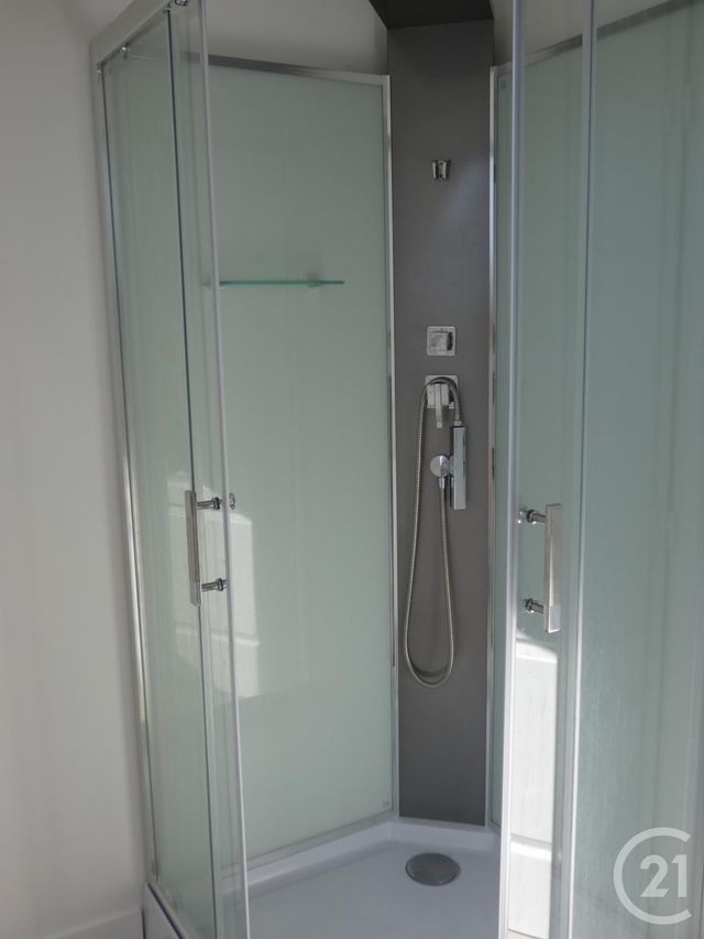 Afficher la photo en grand Appartement T2 à louer - 4 pièces - 83.0 m2 - MARTEL - 46 - MIDI-PYRENEES - Century 21 Cabinet Théron