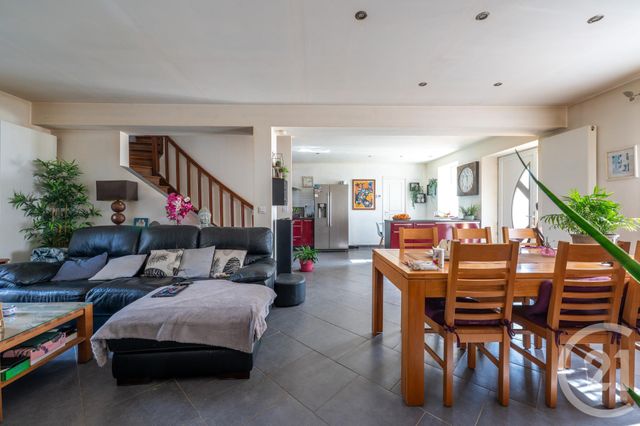 Afficher la photo en grand maison à vendre - 5 pièces - 155.0 m2 - SOUILLAC - 46 - MIDI-PYRENEES - Century 21 Cabinet Théron