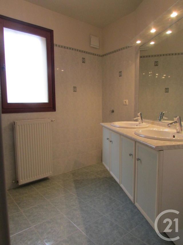 Afficher la photo en grand maison à louer - 4 pièces - 99.2 m2 - ST SOZY - 46 - MIDI-PYRENEES - Century 21 Cabinet Théron