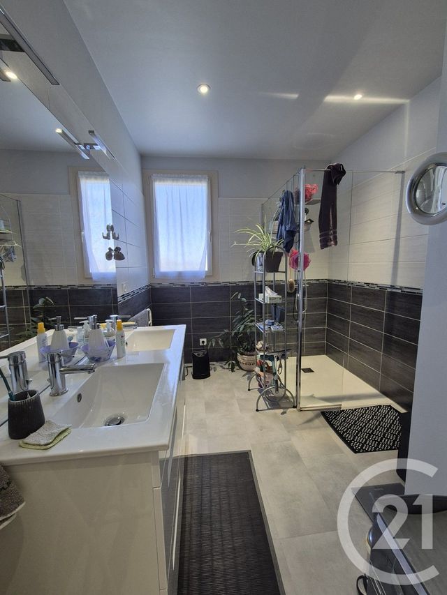 maison à vendre - 7 pièces - 123.04 m2 - LACHAPELLE AUZAC - 46 - MIDI-PYRENEES - Century 21 Cabinet Théron