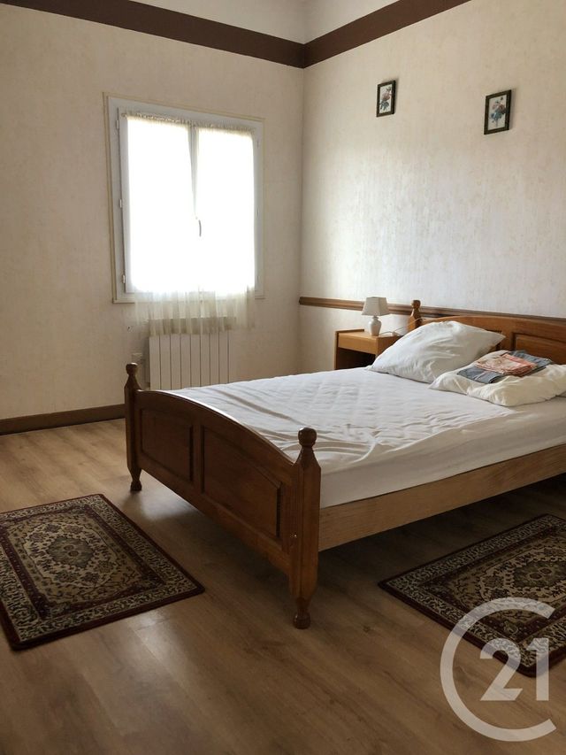Appartement T2 à louer - 2 pièces - 40.0 m2 - SOUILLAC - 46 - MIDI-PYRENEES - Century 21 Cabinet Théron