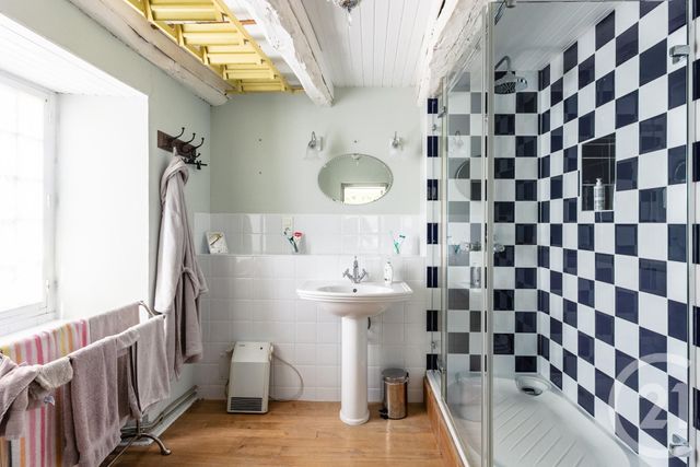 Afficher la photo en grand maison à vendre - 7 pièces - 139.0 m2 - LANZAC - 46 - MIDI-PYRENEES - Century 21 Cabinet Théron