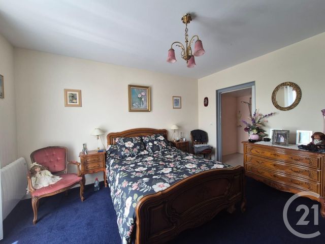 Afficher la photo en grand Appartement F5 à vendre - 5 pièces - 139.0 m2 - SOUILLAC - 46 - MIDI-PYRENEES - Century 21 Cabinet Théron