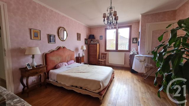 Appartement F4 à vendre - 4 pièces - 124.99 m2 - SOUILLAC - 46 - MIDI-PYRENEES - Century 21 Cabinet Théron