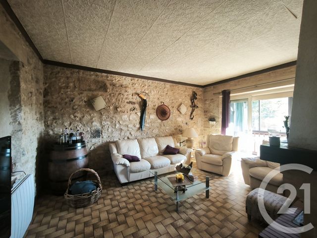 Afficher la photo en grand maison à vendre - 4 pièces - 125.0 m2 - PEYRILLAC ET MILLAC - 24 - AQUITAINE - Century 21 Cabinet Théron