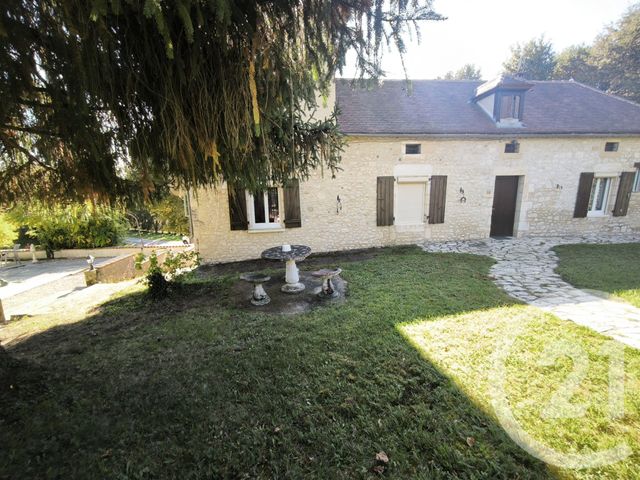 Afficher la photo en grand maison à vendre - 4 pièces - 125.0 m2 - PEYRILLAC ET MILLAC - 24 - AQUITAINE - Century 21 Cabinet Théron