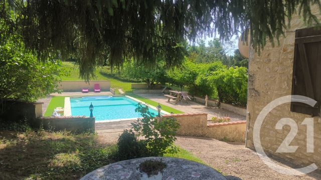 maison à vendre - 4 pièces - 125.0 m2 - PEYRILLAC ET MILLAC - 24 - AQUITAINE - Century 21 Cabinet Théron