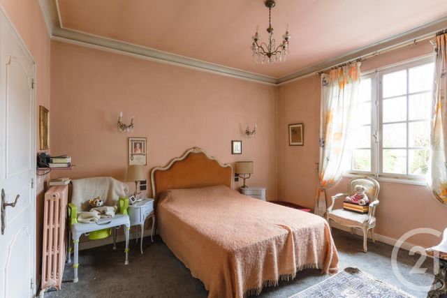 Afficher la photo en grand maison à vendre - 7 pièces - 193.7 m2 - SOUILLAC - 46 - MIDI-PYRENEES - Century 21 Cabinet Théron