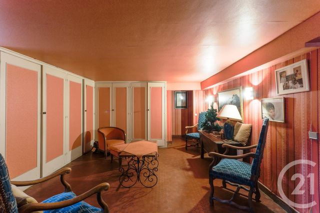 Afficher la photo en grand maison à vendre - 7 pièces - 193.7 m2 - SOUILLAC - 46 - MIDI-PYRENEES - Century 21 Cabinet Théron