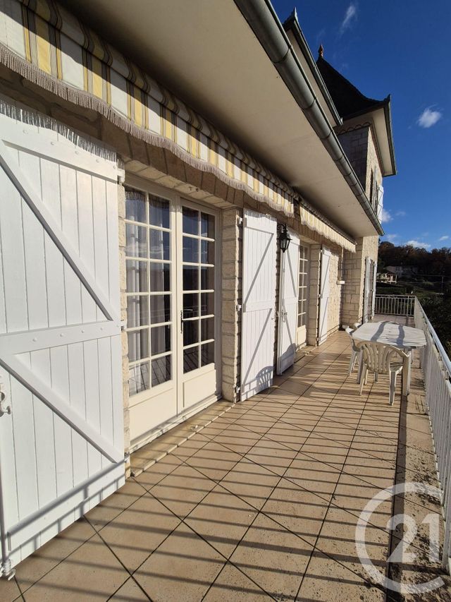 Afficher la photo en grand maison à vendre - 6 pièces - 160.0 m2 - SOUILLAC - 46 - MIDI-PYRENEES - Century 21 Cabinet Théron