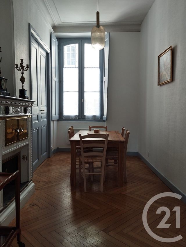 Appartement T4 à louer - 4 pièces - 103.07 m2 - SOUILLAC - 46 - MIDI-PYRENEES - Century 21 Cabinet Théron