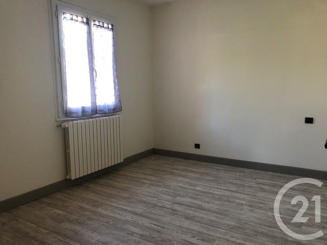 Afficher la photo en grand maison à louer - 5 pièces - 119.51 m2 - LANZAC - 46 - MIDI-PYRENEES - Century 21 Cabinet Théron