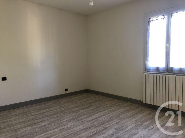 Afficher la photo en grand maison à louer - 5 pièces - 119.51 m2 - LANZAC - 46 - MIDI-PYRENEES - Century 21 Cabinet Théron