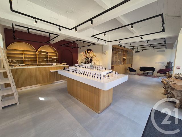 maison à vendre - 8 pièces - 277.3 m2 - SOUILLAC - 46 - MIDI-PYRENEES - Century 21 Cabinet Théron