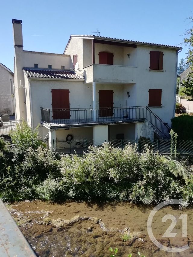 Appartement T3 à louer - 3 pièces - 84.74 m2 - SOUILLAC - 46 - MIDI-PYRENEES - Century 21 Cabinet Théron
