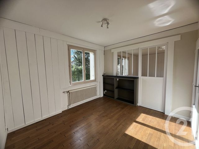 maison à louer - 3 pièces - 93.0 m2 - SOUILLAC - 46 - MIDI-PYRENEES - Century 21 Cabinet Théron