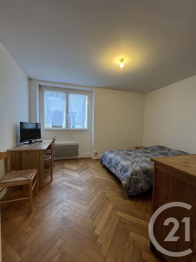 Appartement T2 à louer - 2 pièces - 29.55 m2 - SOUILLAC - 46 - MIDI-PYRENEES - Century 21 Cabinet Théron