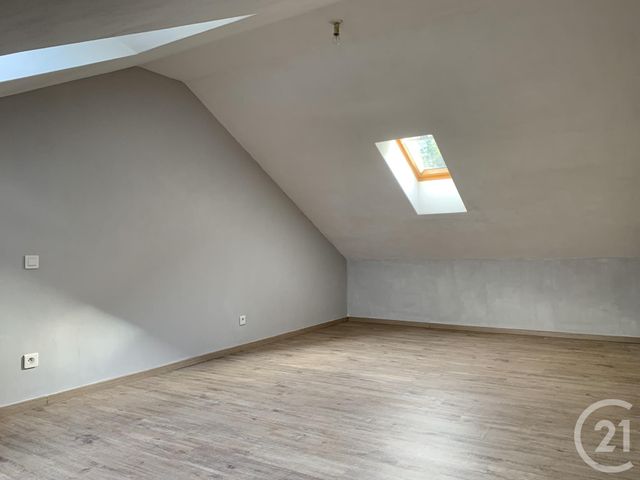 Appartement F5 à louer - 5 pièces - 98.1 m2 - CREYSSE - 46 - MIDI-PYRENEES - Century 21 Cabinet Théron