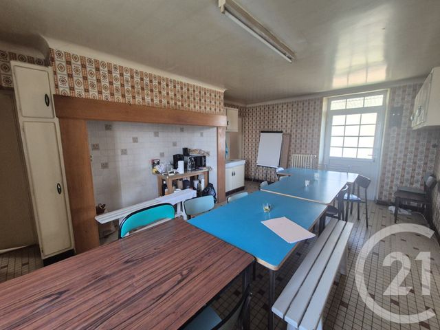 maison à vendre - 6 pièces - 109.0 m2 - PEYRILLAC ET MILLAC - 24 - AQUITAINE - Century 21 Cabinet Théron