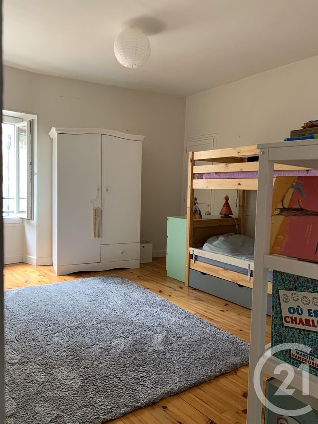 maison à louer - 5 pièces - 140.0 m2 - SOUILLAC - 46 - MIDI-PYRENEES - Century 21 Cabinet Théron