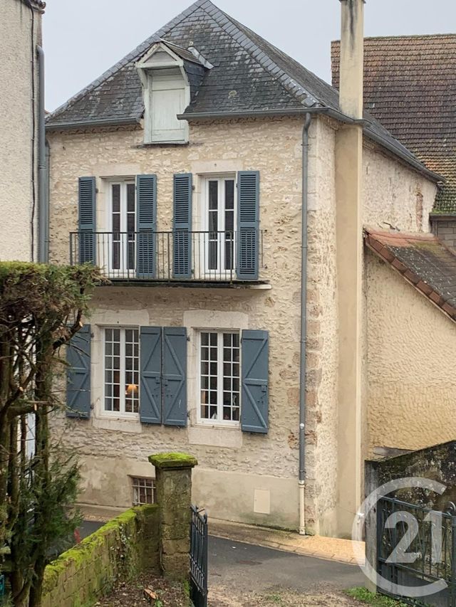 maison à louer - 5 pièces - 140.0 m2 - SOUILLAC - 46 - MIDI-PYRENEES - Century 21 Cabinet Théron