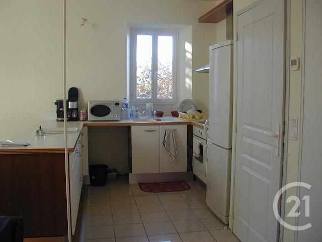 Appartement T3 à louer - 3 pièces - 69.35 m2 - SOUILLAC - 46 - MIDI-PYRENEES - Century 21 Cabinet Théron