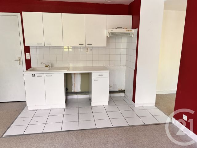 Appartement F3 à vendre - 4 pièces - 60.0 m2 - SOUILLAC - 46 - MIDI-PYRENEES - Century 21 Cabinet Théron