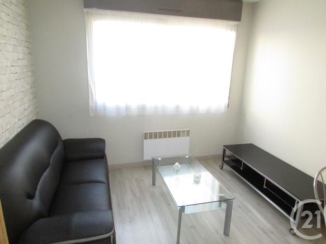 Appartement F2 à louer - 2 pièces - 38.65 m2 - SOUILLAC - 46 - MIDI-PYRENEES - Century 21 Cabinet Théron