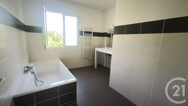 maison à vendre - 5 pièces - 166.48 m2 - LACHAPELLE AUZAC - 46 - MIDI-PYRENEES - Century 21 Cabinet Théron