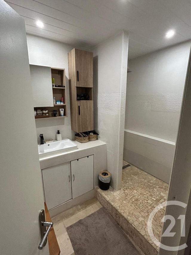 maison à vendre - 3 pièces - 93.0 m2 - SOUILLAC - 46 - MIDI-PYRENEES - Century 21 Cabinet Théron