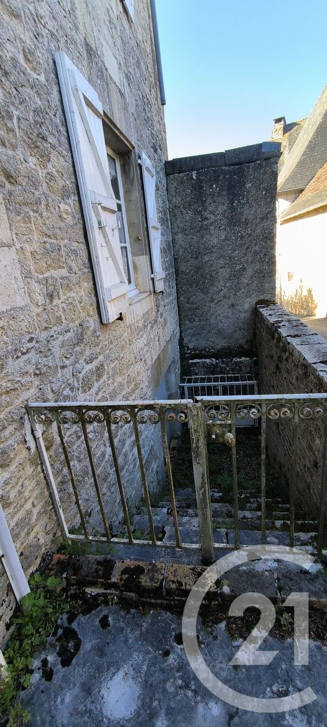 maison à vendre - 3 pièces - 166.1 m2 - CRESSENSAC - 46 - MIDI-PYRENEES - Century 21 Cabinet Théron