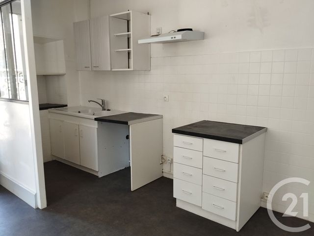 maison à louer - 2 pièces - 68.56 m2 - SOUILLAC - 46 - MIDI-PYRENEES - Century 21 Cabinet Théron