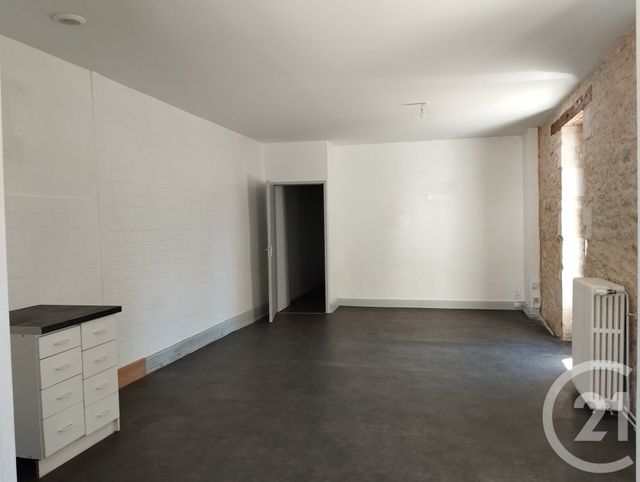 maison à louer - 2 pièces - 68.56 m2 - SOUILLAC - 46 - MIDI-PYRENEES - Century 21 Cabinet Théron