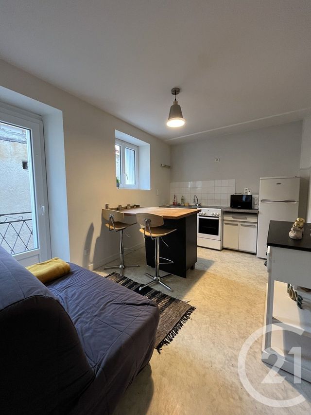 Appartement T2 à louer - 2 pièces - 29.55 m2 - SOUILLAC - 46 - MIDI-PYRENEES - Century 21 Cabinet Théron