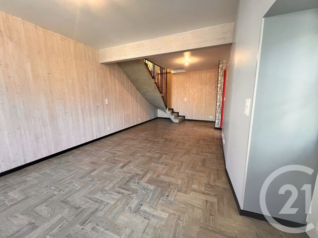 maison à louer - 3 pièces - 63.63 m2 - SOUILLAC - 46 - MIDI-PYRENEES - Century 21 Cabinet Théron