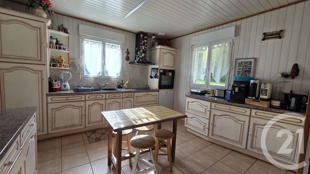 maison à vendre - 7 pièces - 160.0 m2 - MEYSSAC - 19 - LIMOUSIN - Century 21 Cabinet Théron