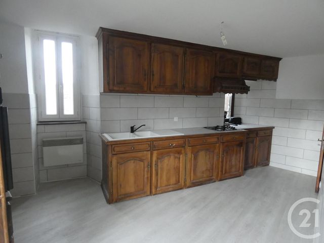 Appartement F4 à louer - 4 pièces - 90.0 m2 - SOUILLAC - 46 - MIDI-PYRENEES - Century 21 Cabinet Théron