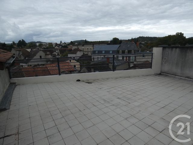 Appartement F4 à louer - 4 pièces - 90.0 m2 - SOUILLAC - 46 - MIDI-PYRENEES - Century 21 Cabinet Théron