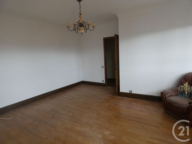 Appartement F4 à louer - 4 pièces - 90.0 m2 - SOUILLAC - 46 - MIDI-PYRENEES - Century 21 Cabinet Théron