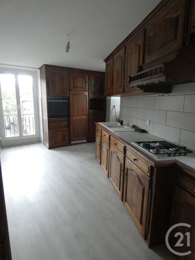 Appartement F4 à louer - 4 pièces - 90.0 m2 - SOUILLAC - 46 - MIDI-PYRENEES - Century 21 Cabinet Théron