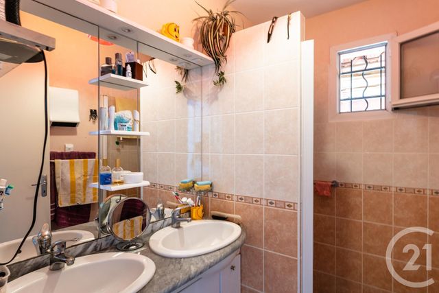 maison à vendre - 3 pièces - 65.0 m2 - CAZOULES - 24 - AQUITAINE - Century 21 Cabinet Théron