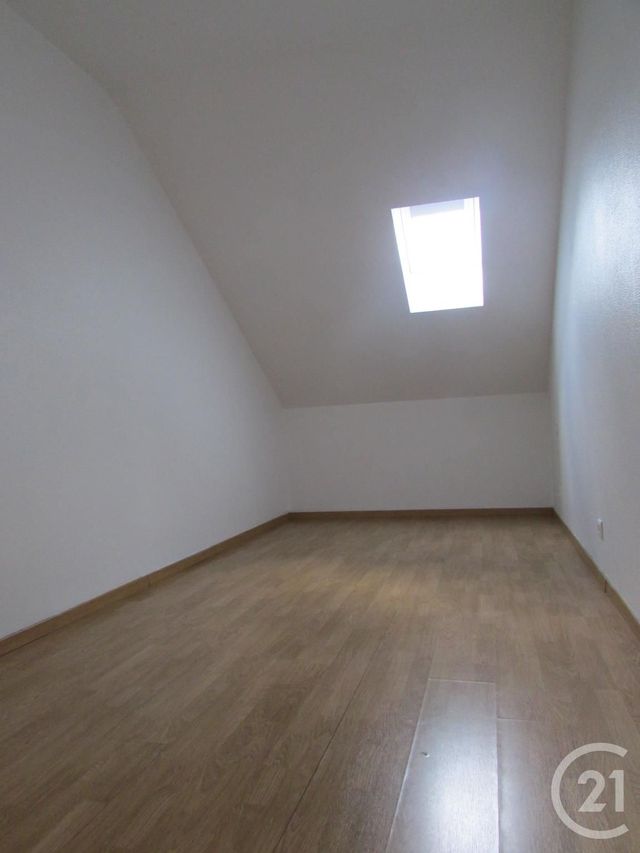 Appartement à louer - 3 pièces - 72.0 m2 - SOUILLAC - 46 - MIDI-PYRENEES - Century 21 Cabinet Théron